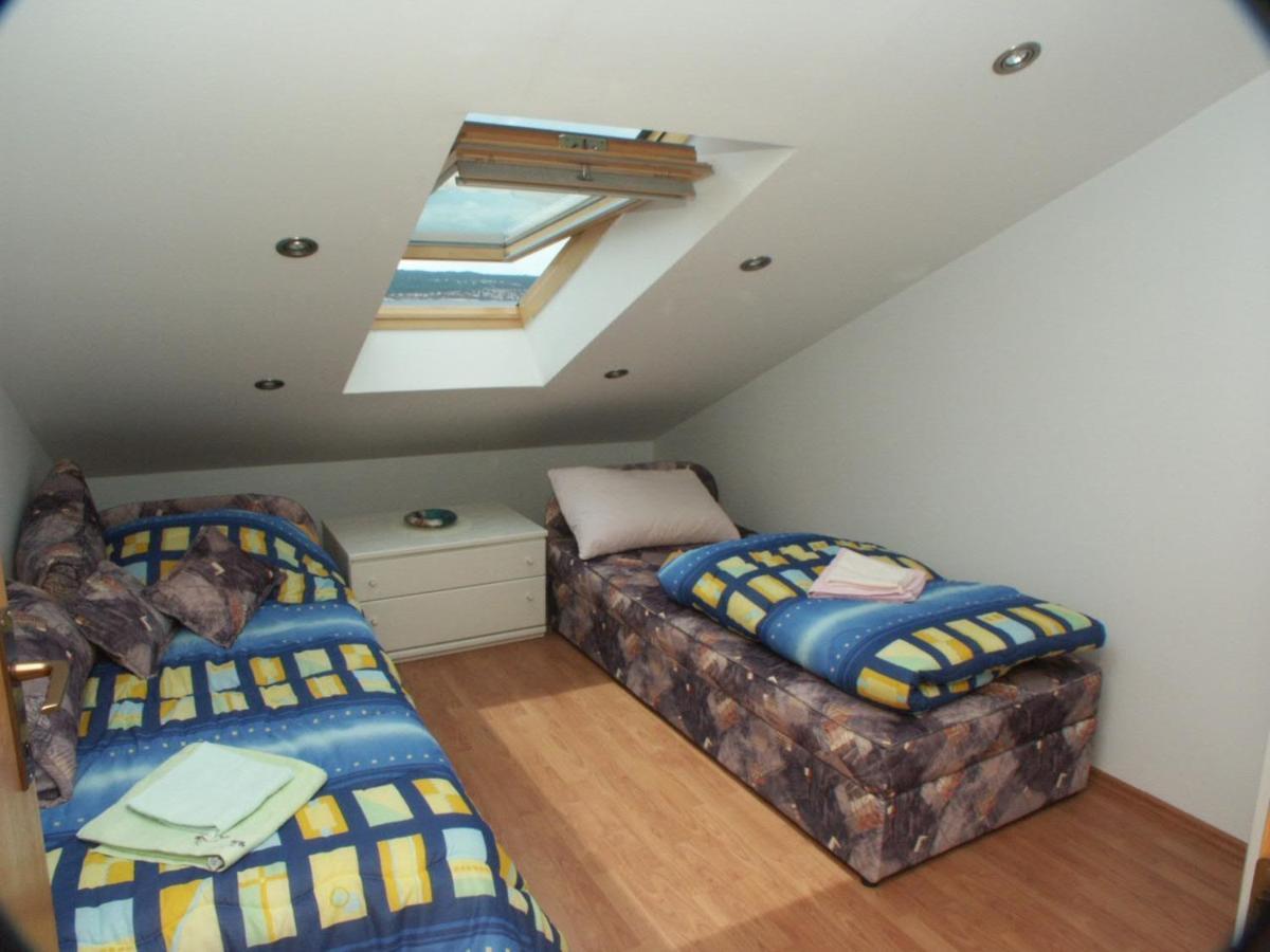 Apartments By The Sea Crikvenica - 2354 Extérieur photo
