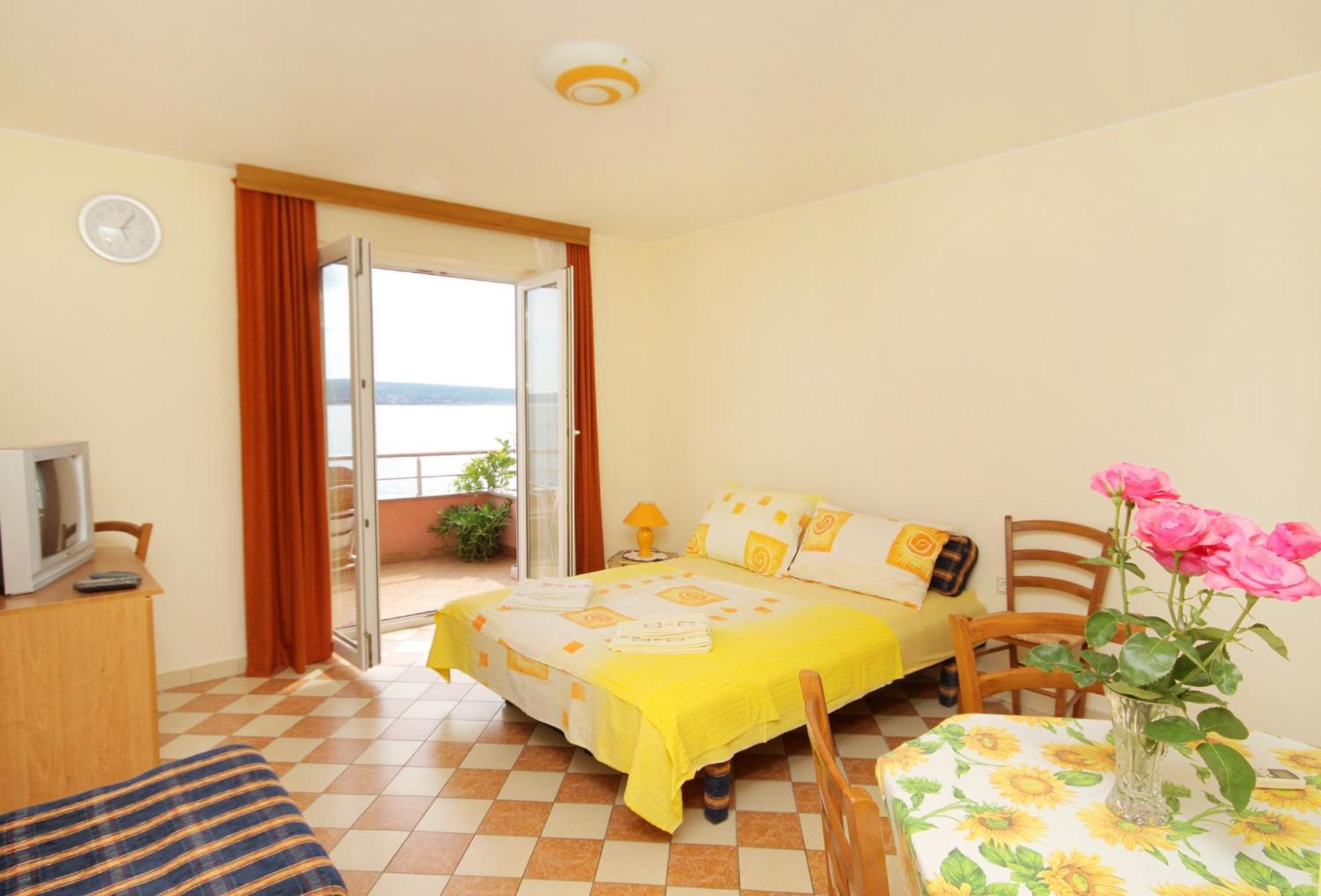 Apartments By The Sea Crikvenica - 2354 Chambre photo